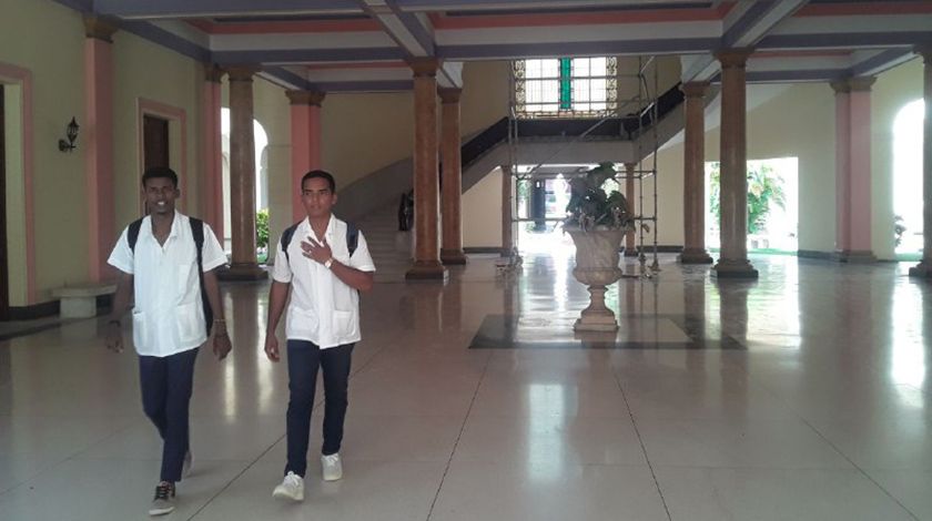 Instituto Victoria de Girón Instituto Victoria de Girón