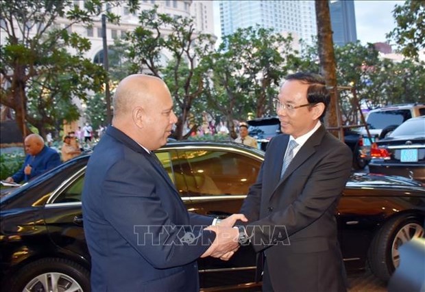 Delegación de Cuba visita Hanoi Delegación de Cuba visita Hanoi