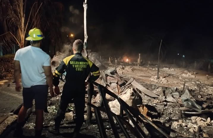 Incendio en Parque Inflable de Delfinario de Cienfuegos 