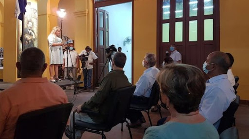 Asistió Díaz-Canel al acto de reinicio del curso escolar Asistió Díaz-Canel al acto de reinicio del curso escolar