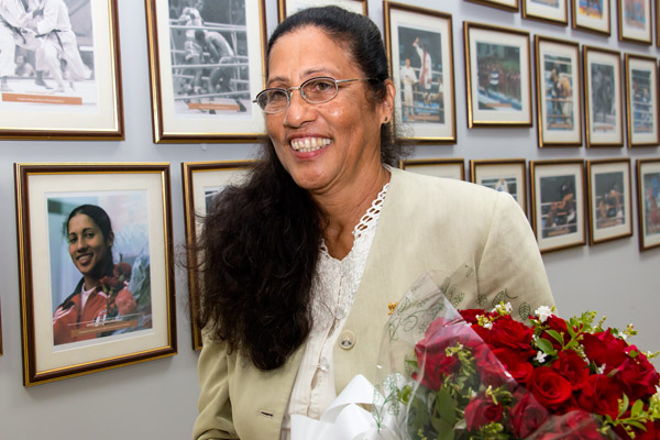 La miembro del COI María Caridad Colón