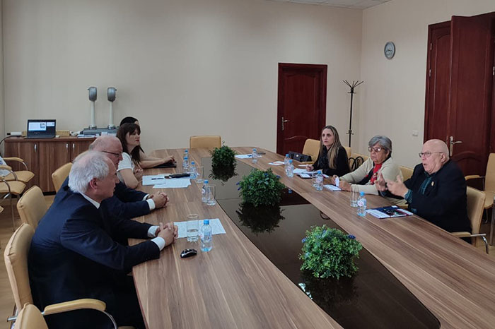 Académicos cubanos Académicos cubanos