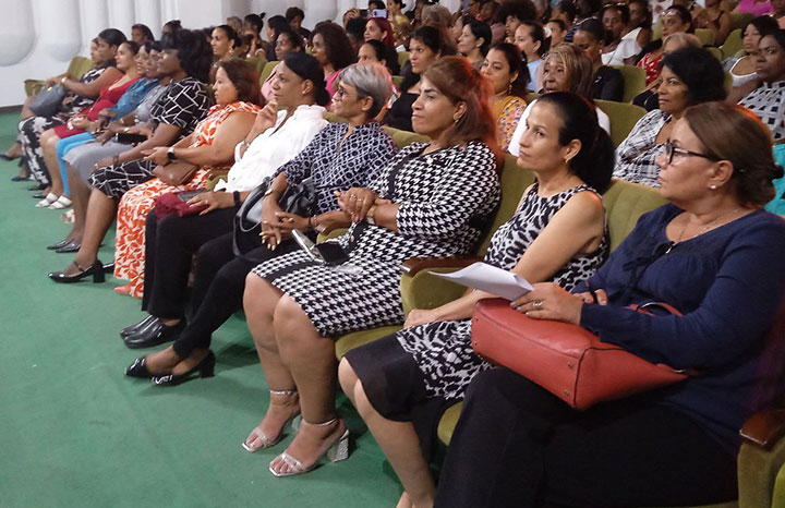 Arte santiaguero celebra aniversario 65 de creada la FMC