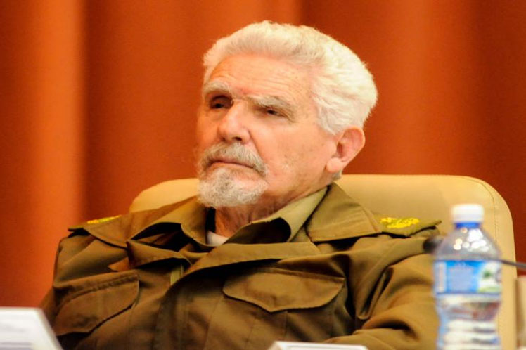 Ramiro Valdés Ramiro Valdés