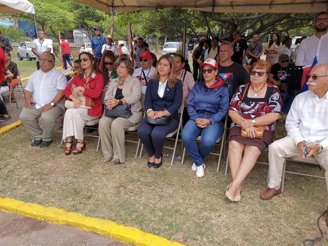 En Honduras reclamaron fin del bloqueo de EEUU a Cuba En Honduras reclamaron fin del bloqueo de EEUU a Cuba