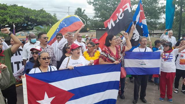 En Honduras reclamaron fin del bloqueo de EEUU a Cuba En Honduras reclamaron fin del bloqueo de EEUU a Cuba