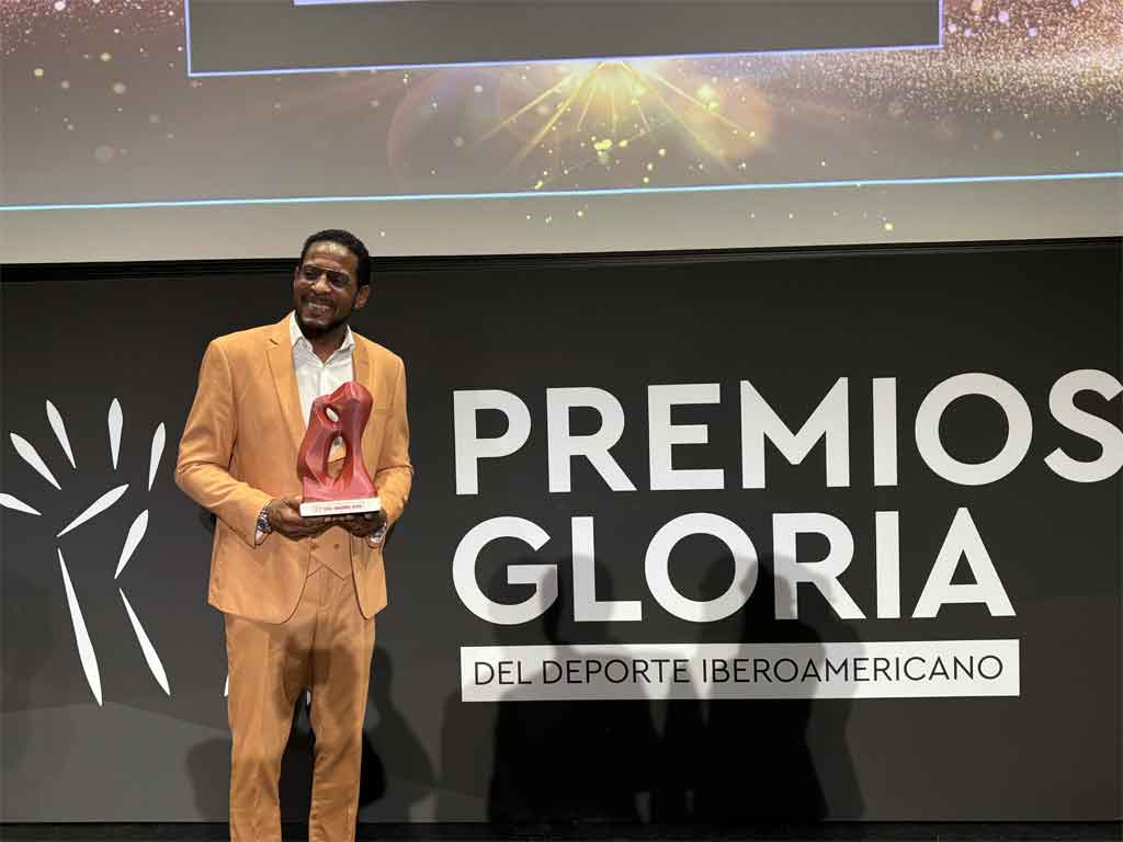 Sotomayor eleva más la varilla: Premio GLORIA Leyenda Iberoamericana