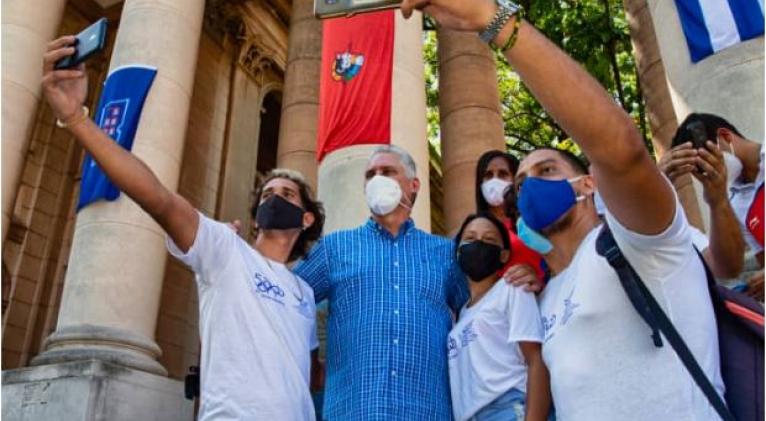 Díaz-Canel: Los que tienen la fuerza, la energía y la capacidad son los jóvenes Díaz-Canel: Los que tienen la fuerza, la energía y la capacidad son los jóvenes