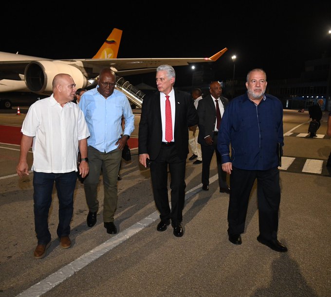 De vuelta a la Patria Díaz-Canel 