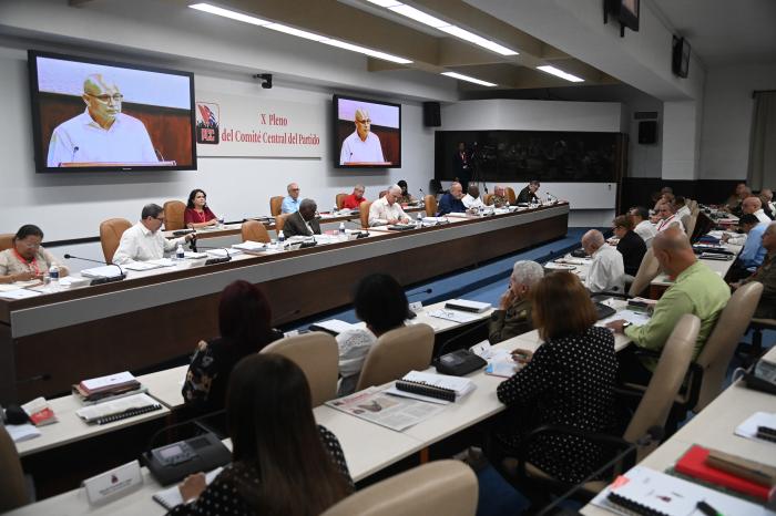 Comenzó el X Pleno del Comité Central del Partido Comunista de Cuba